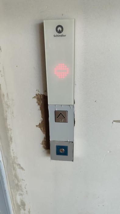 Elevator dan Eskalator 21